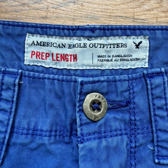 American Eagle 34 Prep Length Shorts - Picture 2 of 5